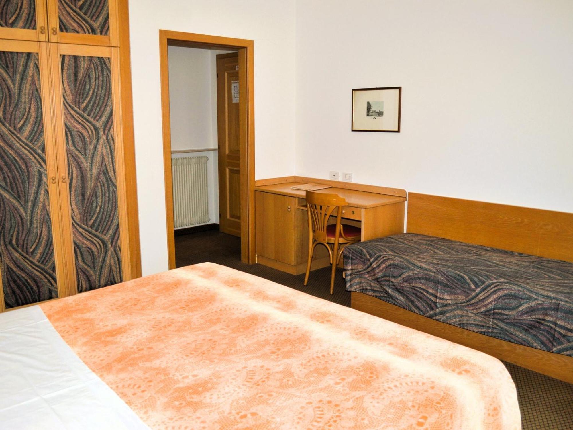 Hotel Villa Regina Levico Terme Ngoại thất bức ảnh