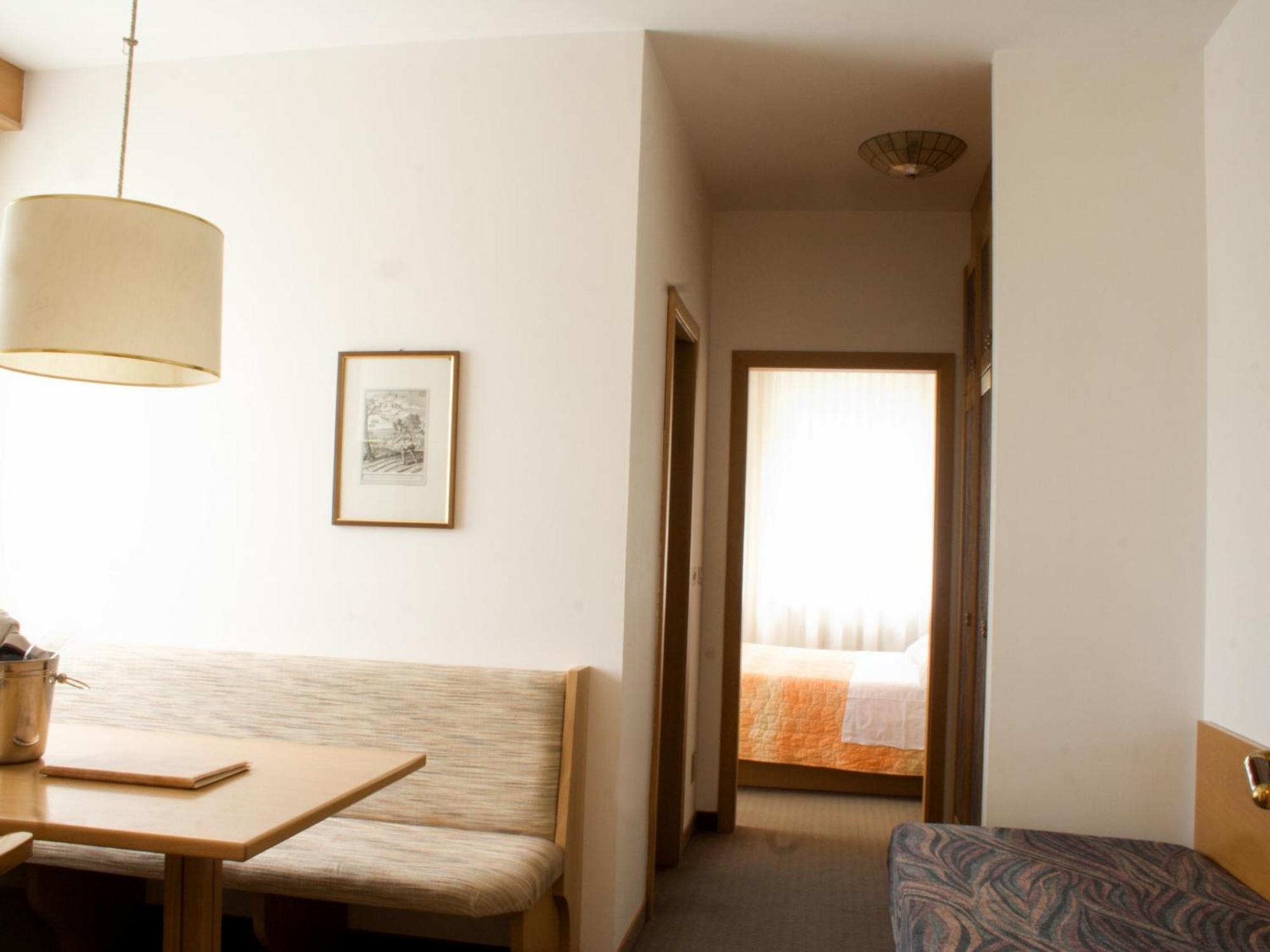 Hotel Villa Regina Levico Terme Ngoại thất bức ảnh